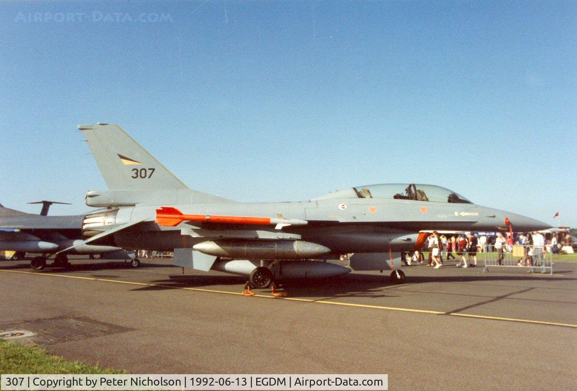 307, 1982 Fokker F-16B Fighting Falcon C/N 6L-7, F-16B Falcon of 332 Skv Royal Norwegian Air Force at the 1992 Air Tournament Intnl at Boscombe Down.