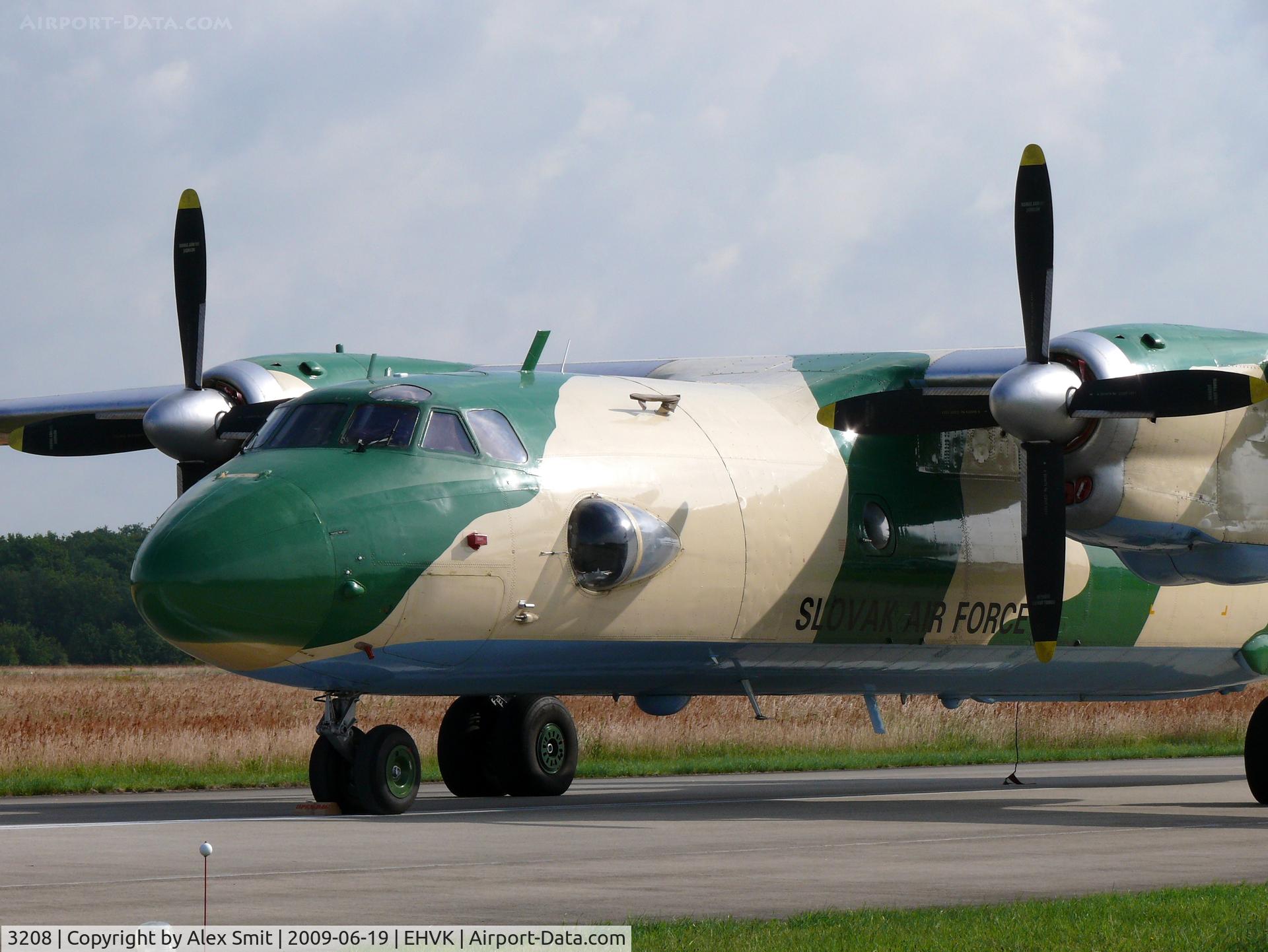 3208, 1983 Antonov An-26 C/N 13208, Antonov An26B Curl 3208 Slovak Air Force