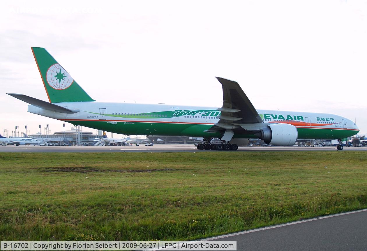 B-16702, 2005 Boeing 777-35E/ER C/N 32640, .
