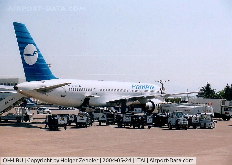 OH-LBU, 1999 Boeing 757-2Q8 C/N 29377, Big plane = many suit cases!
