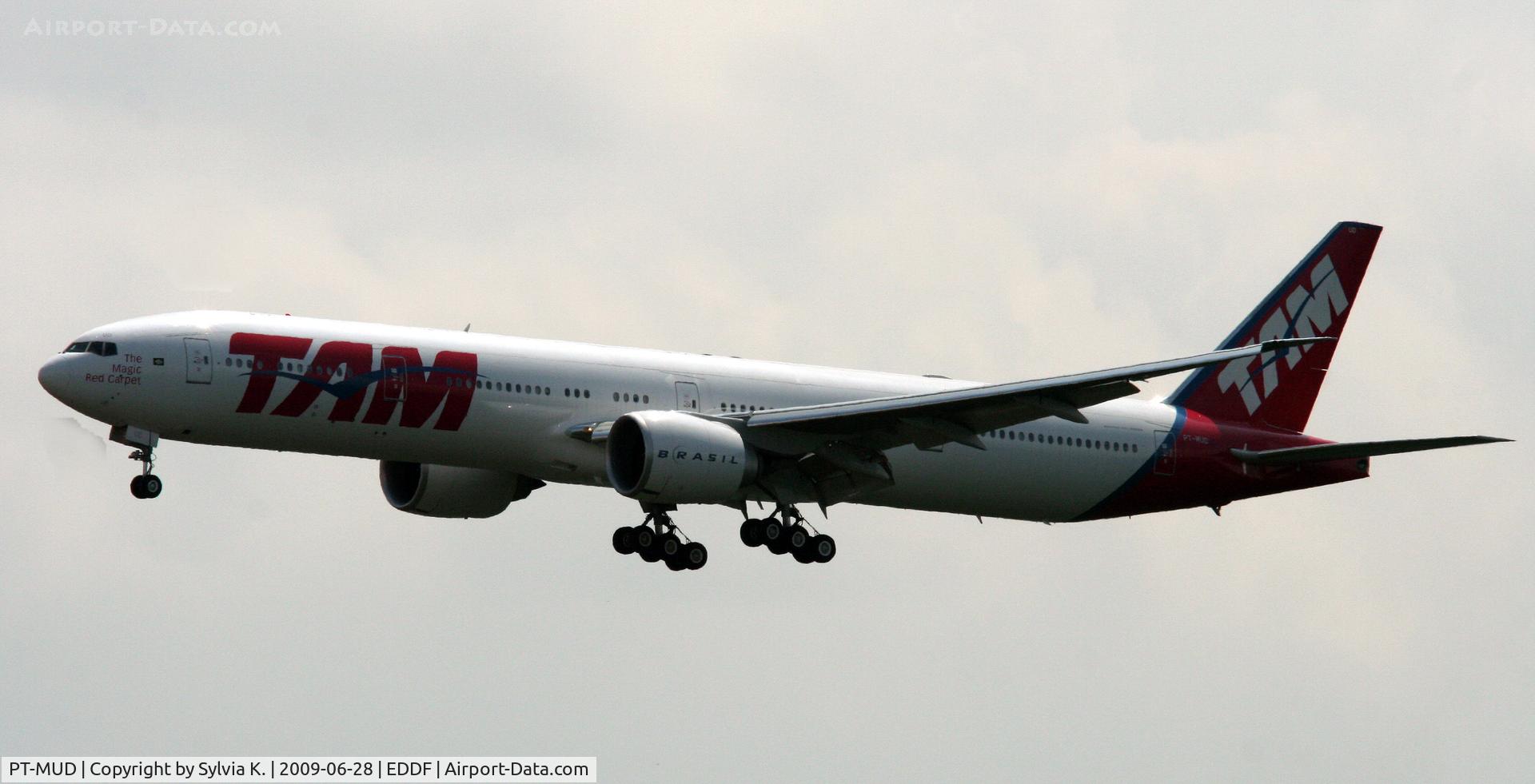PT-MUD, 2008 Boeing 777-32W/ER C/N 37667, TAM