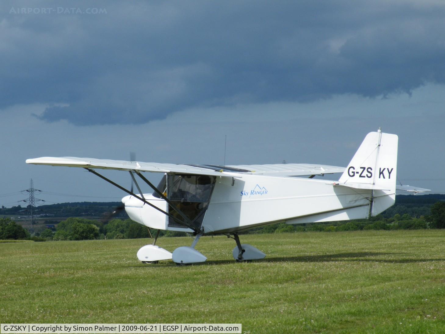 G-ZSKY, 2007 Skyranger Swift 912S(1) C/N BMAA/HB/543, SkyRanger visiting Sibson