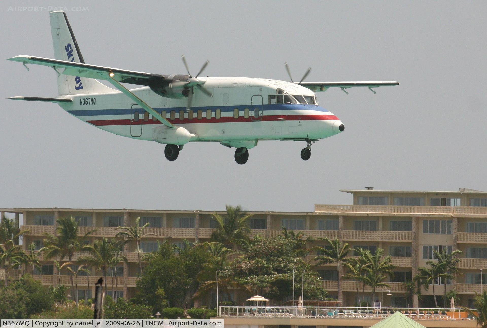 N367MQ, 1984 Short SD3-60-100 C/N SH.3640, Landing 10
