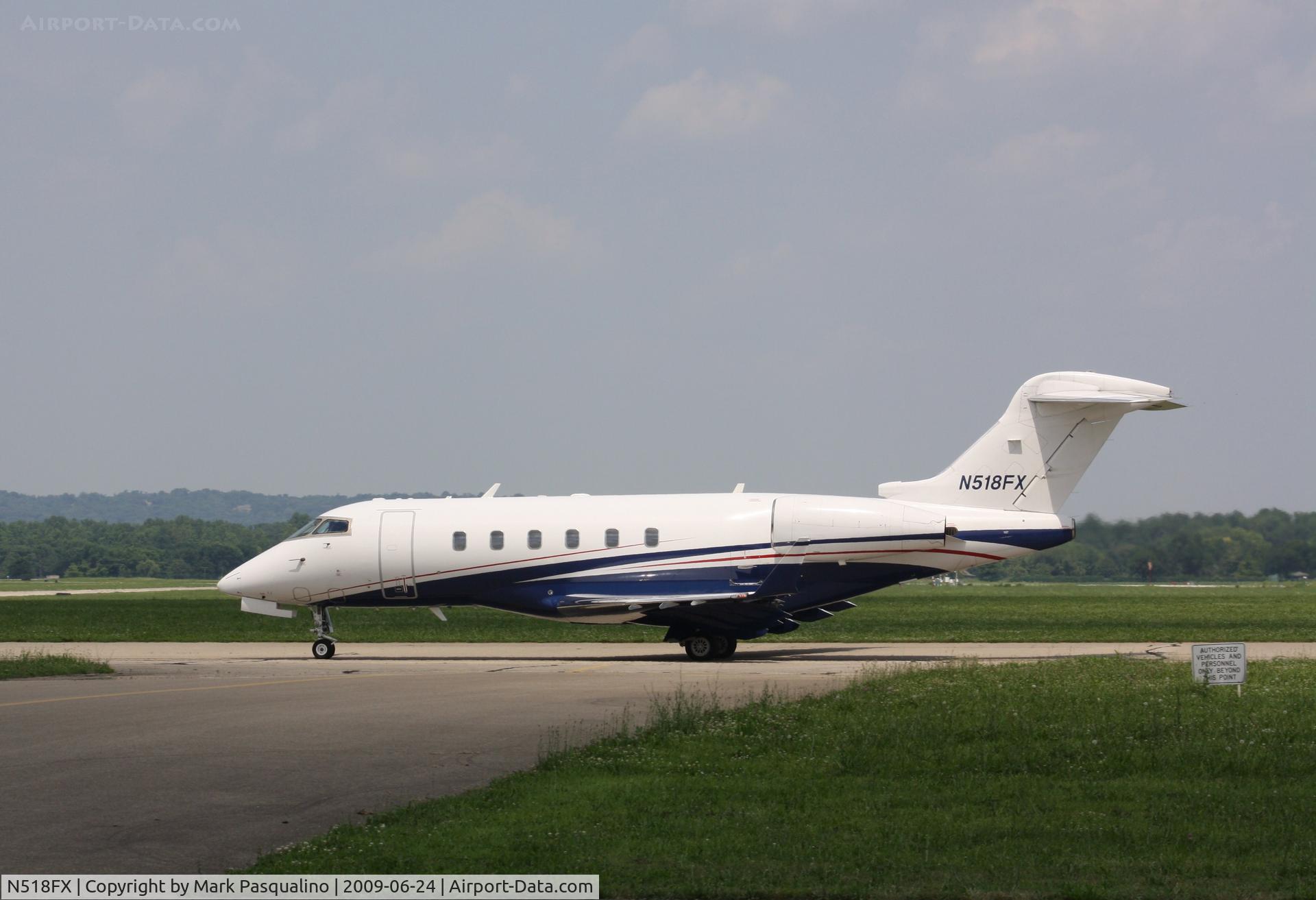 N518FX, 2005 Bombardier Challenger 300 (BD-100-1A10) C/N 20046, BD-100-1A10