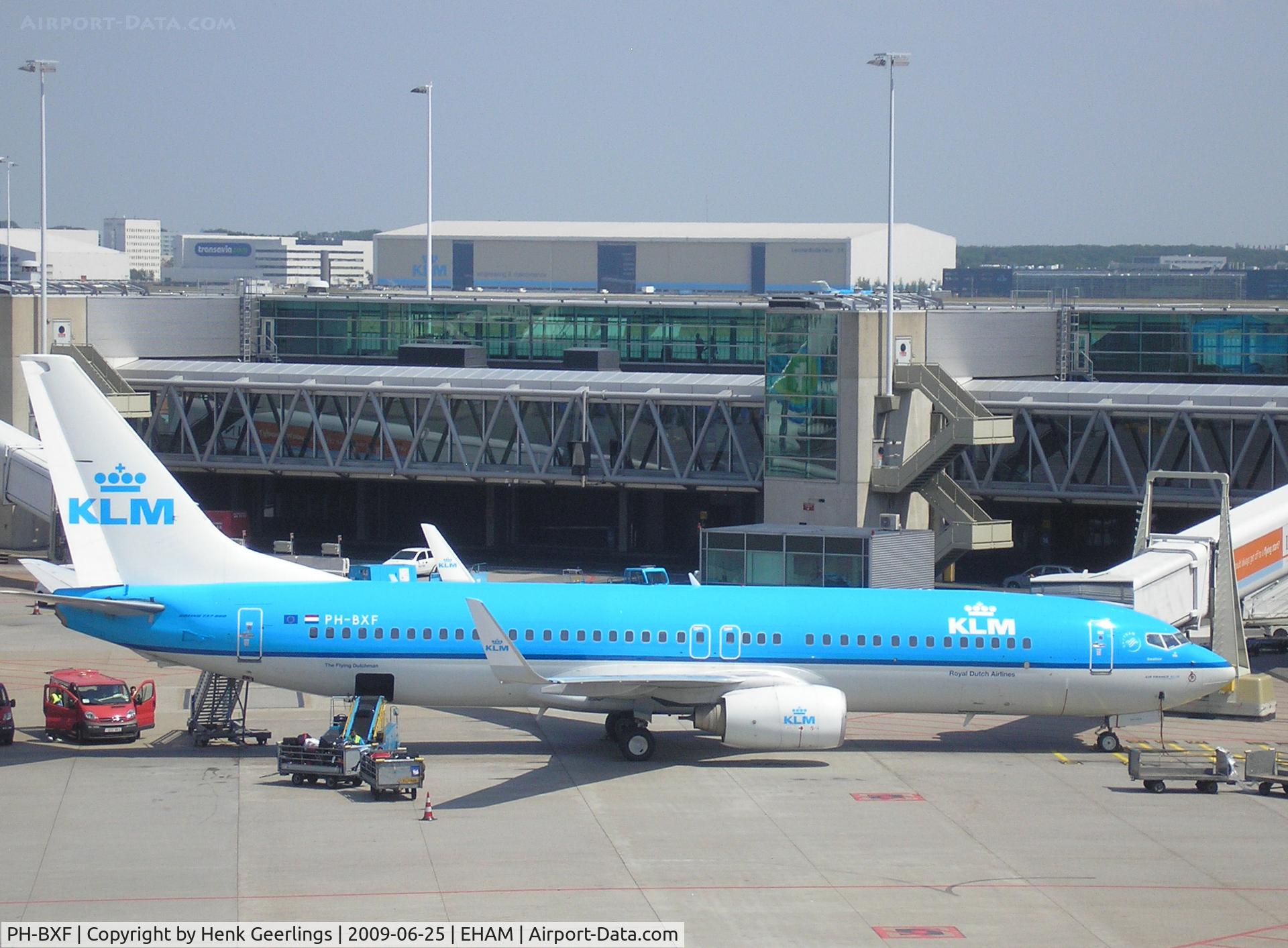 PH-BXF, 2000 Boeing 737-8K2 C/N 29596, Schiphol Airport