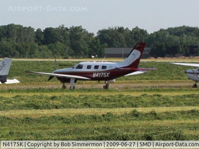 N4175K, 2000 Piper PA-46-350P Malibu Mirage C/N 4636294, Out on the ramp at Fort Wayne, Indiana's Smith Field.