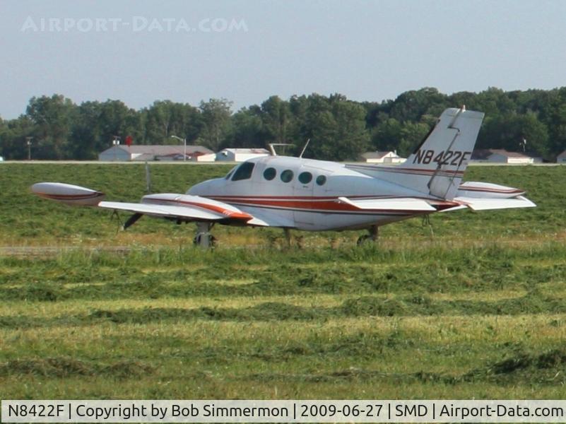 N8422F, 1968 Cessna 402 C/N 402-0270, On the ramp at Fort Wayne's Smith Field.