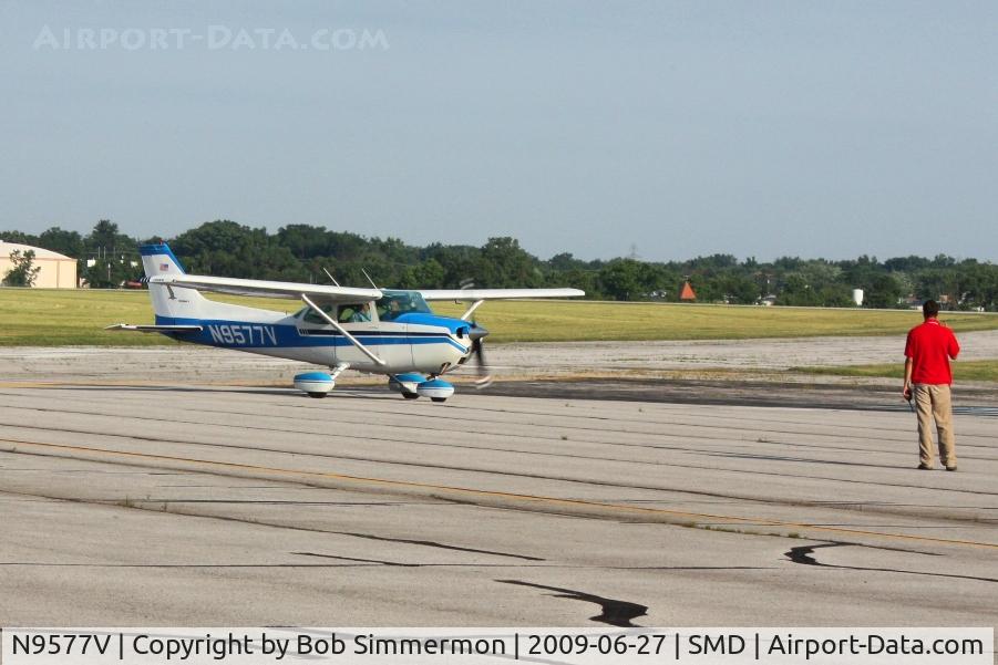 N9577V, 1974 Cessna 172M Skyhawk II C/N 17264379, Arriving at Fort Wayne, Indiana's Smith field during the fly-in breakfast.