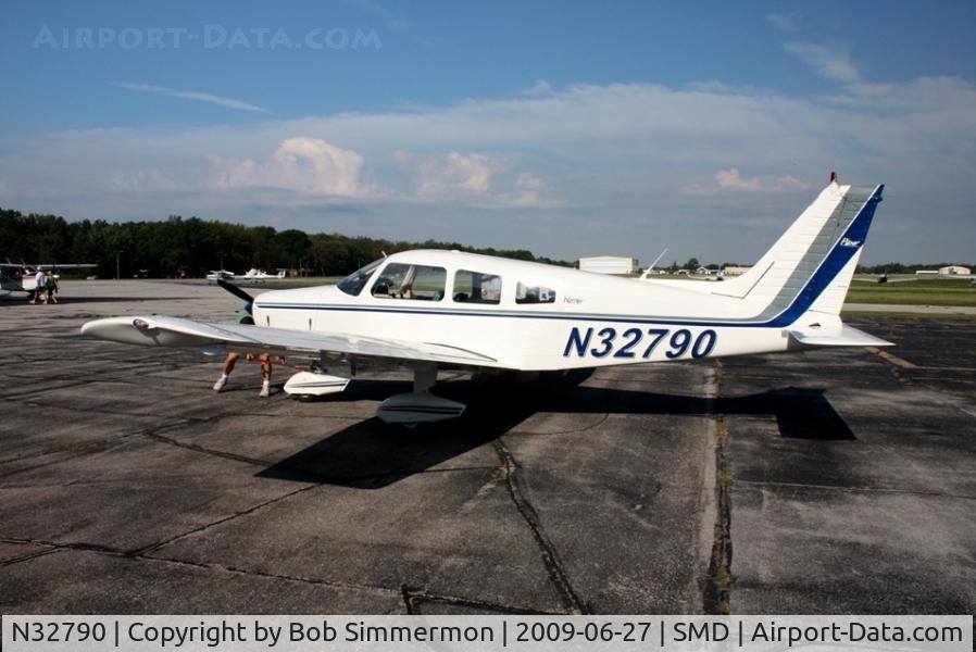 N32790, 1974 Piper PA-28-151 C/N 28-7515242, On the ramp at Fort Wayne's Smith Field.