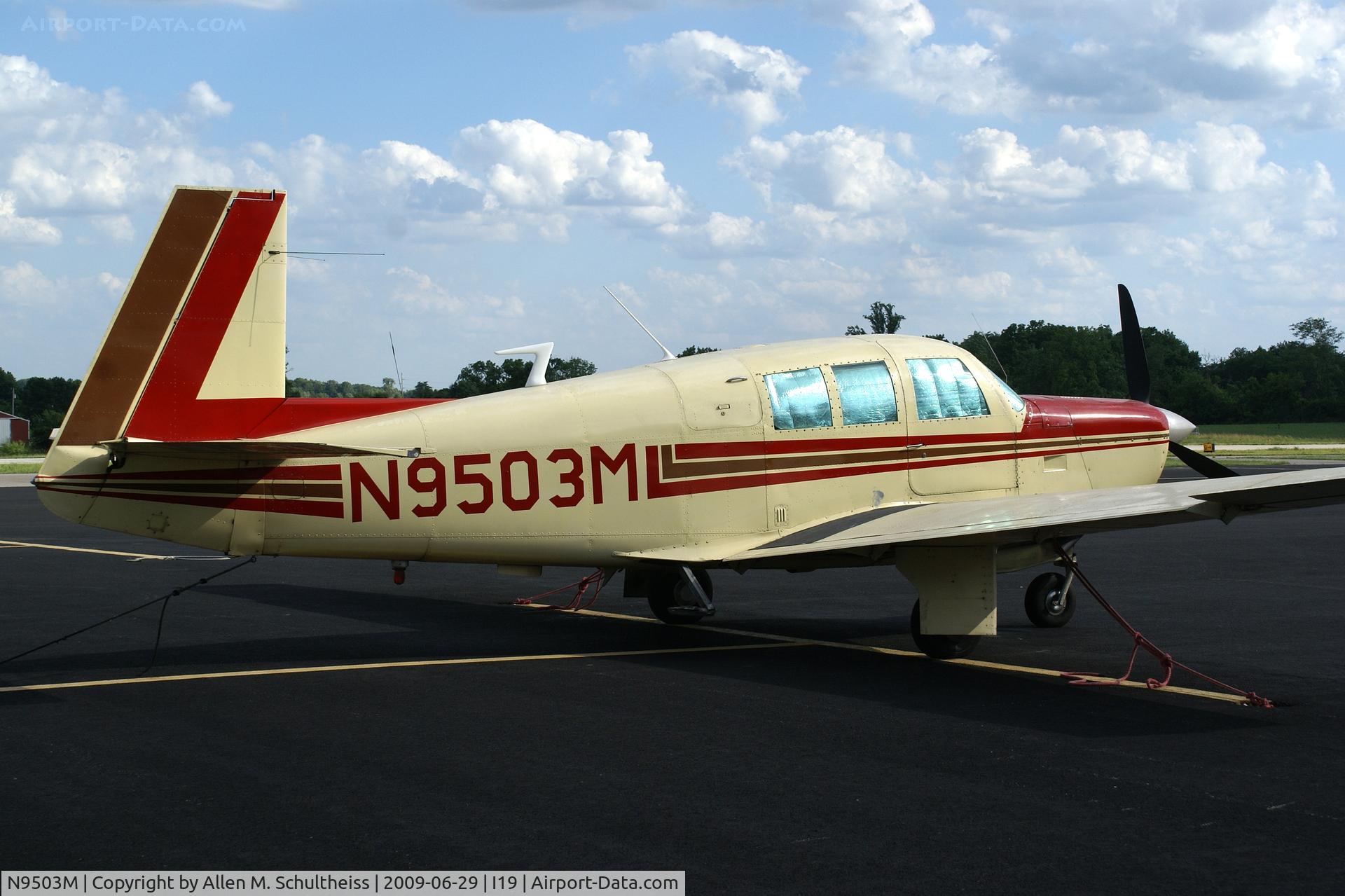 N9503M, 1966 Mooney M20F Executive C/N 670080, 1966 Mooney