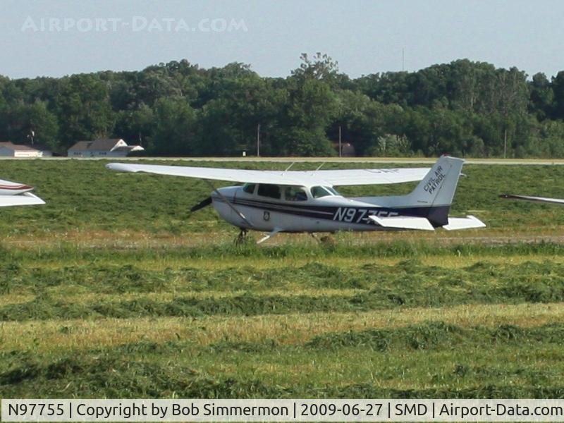 N97755, 1984 Cessna 172P C/N 17276226, On the ramp at Fort Wayne's Smith Field.