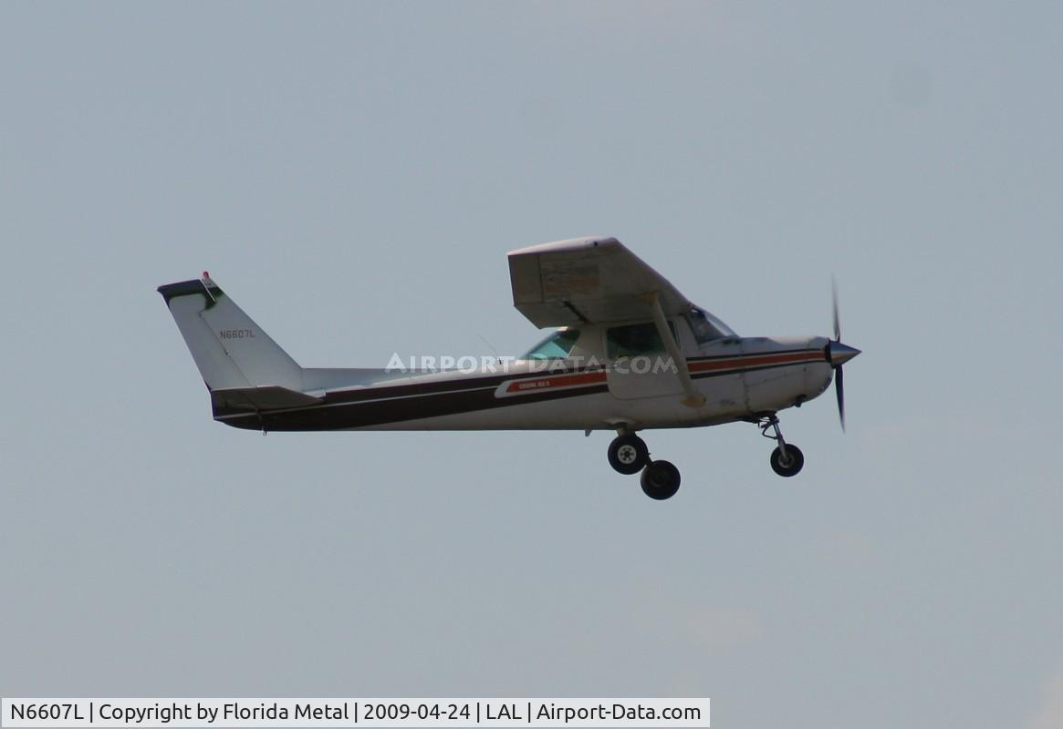 N6607L, 1980 Cessna 152 C/N 15284461, Cessna 152