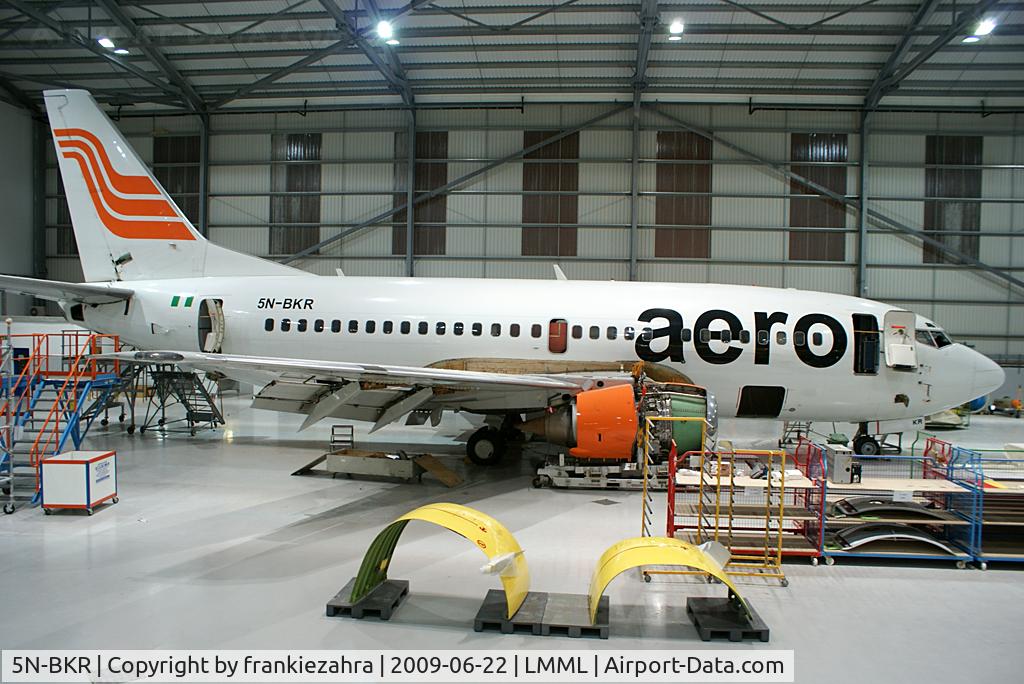 5N-BKR, 1993 Boeing 737-522 C/N 26699, AeroContractors of Nigeria