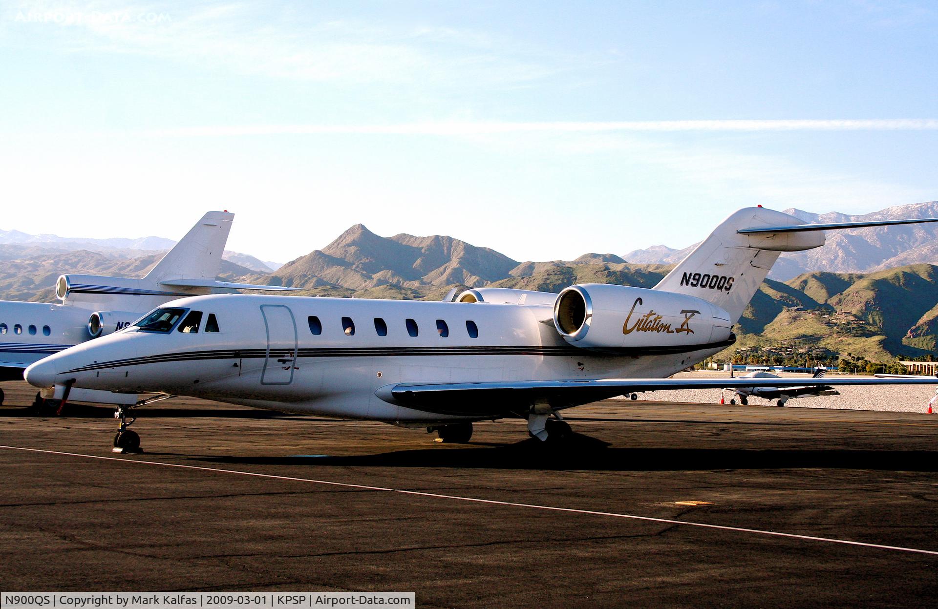 N900QS, 2000 Cessna 750 Citation X Citation X C/N 750-0123, Citation X on the Signature ramp KPSP