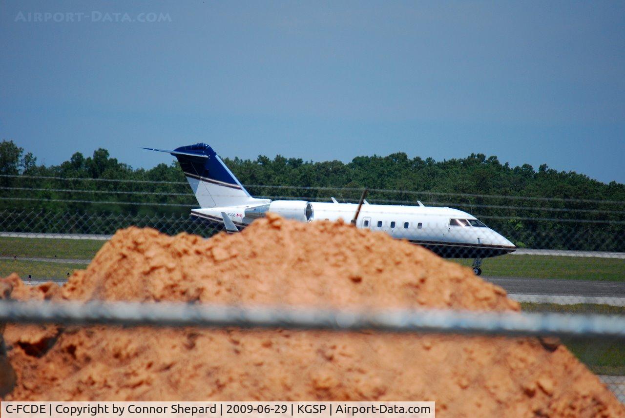 C-FCDE, 1998 Bombardier Challenger 604 (CL-600-2B16) C/N 5392, Challenger Jet
