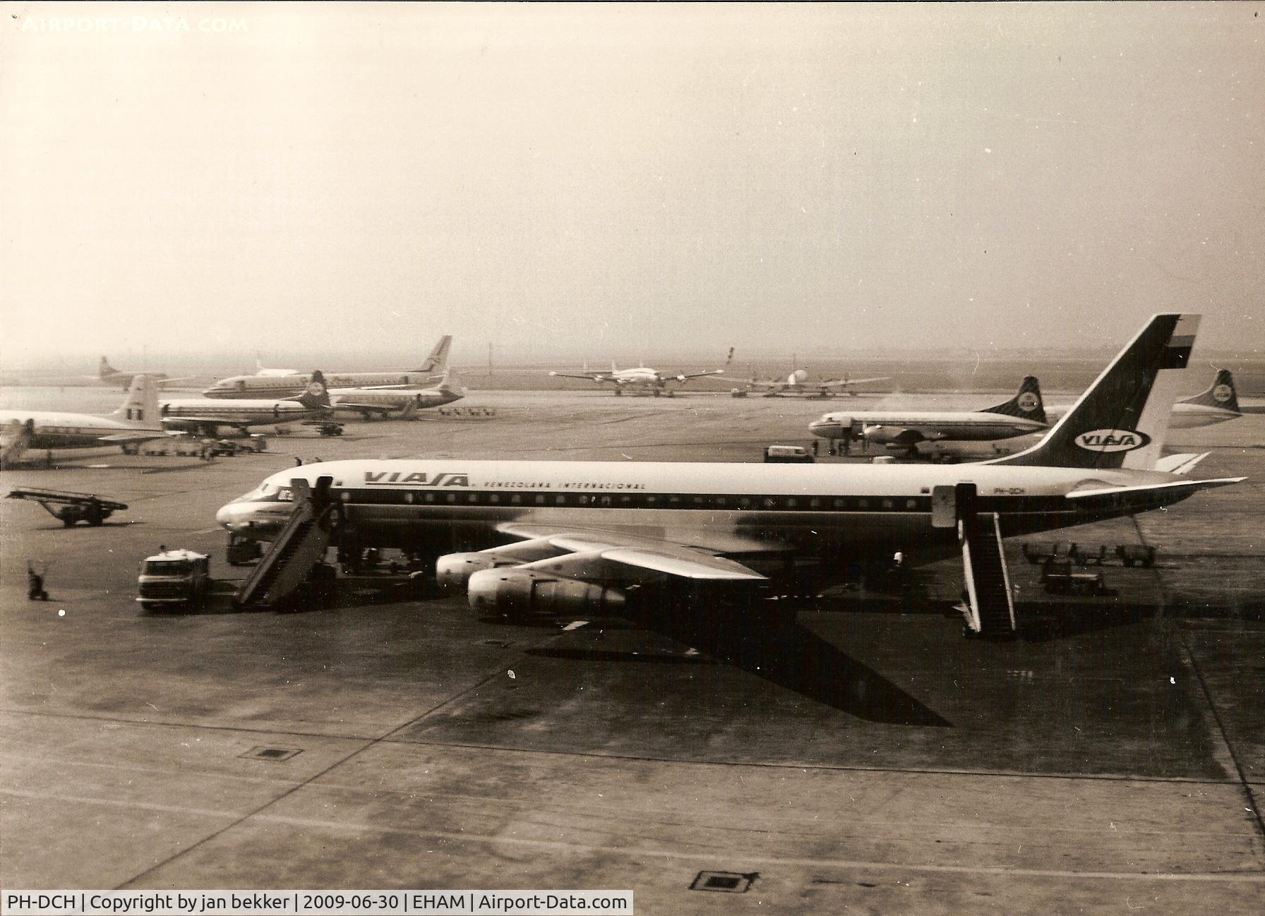 PH-DCH, 1961 Douglas DC-8-53 C/N 45383, Owner KLM; Operated by VIASA. Photographed at Schiphol around 1965. Destroyed at Schiphol 1968-06-29 by a hangar fire.