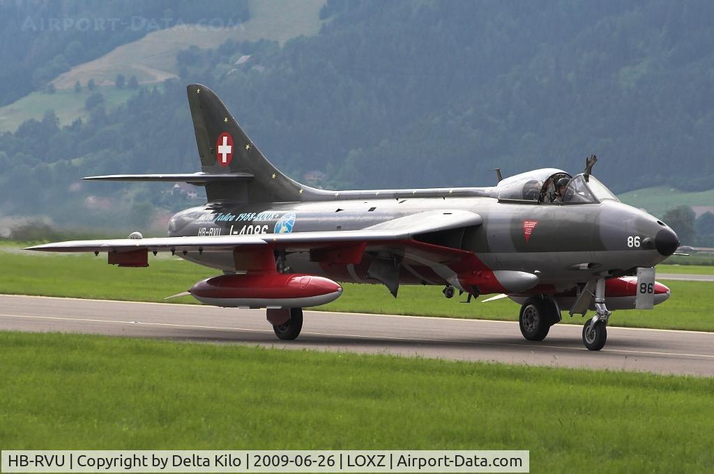 HB-RVU, 1960 Hawker Hunter F.58 C/N 41H-697453, 