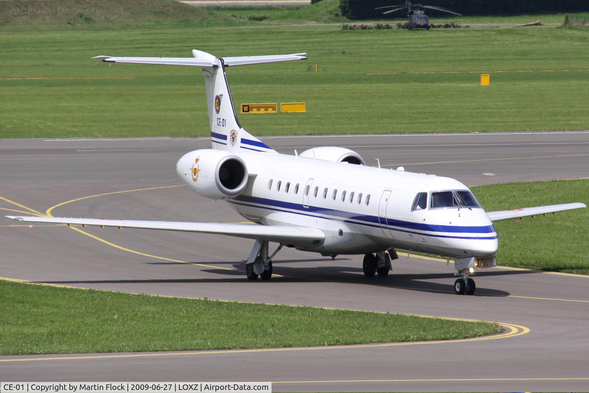 CE-01, 2001 Embraer ERJ-135LR (EMB-135LR) C/N 145449, .