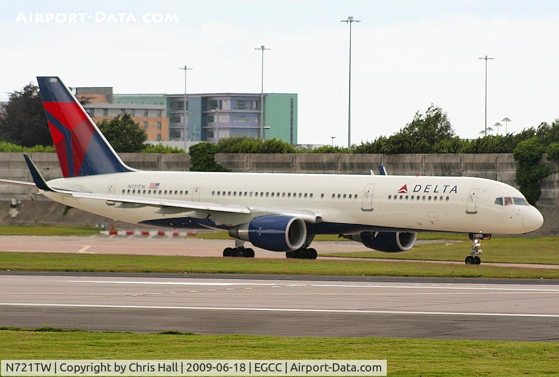 N721TW, 1999 Boeing 757-231 C/N 29954, Delta