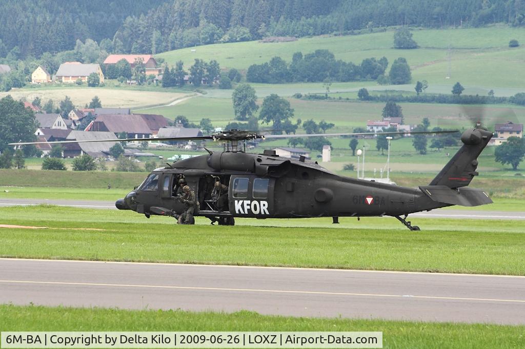 6M-BA, 2002 Sikorsky S-70A-42 Black Hawk C/N 70-2709, 