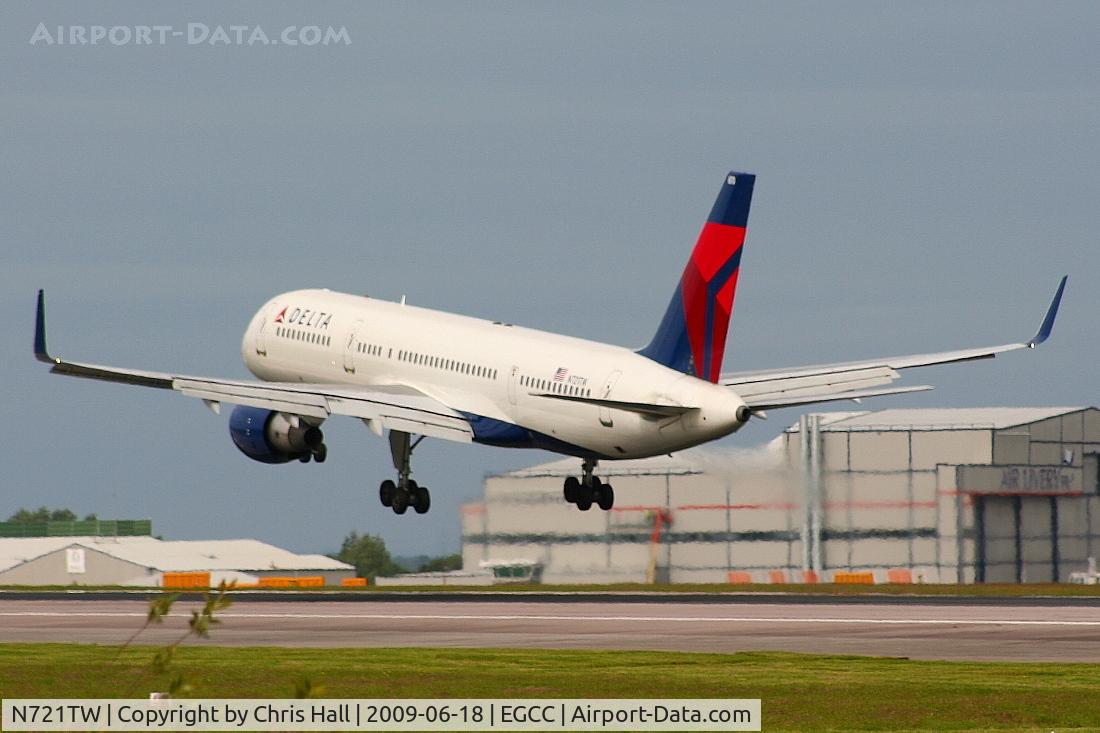 N721TW, 1999 Boeing 757-231 C/N 29954, Delta