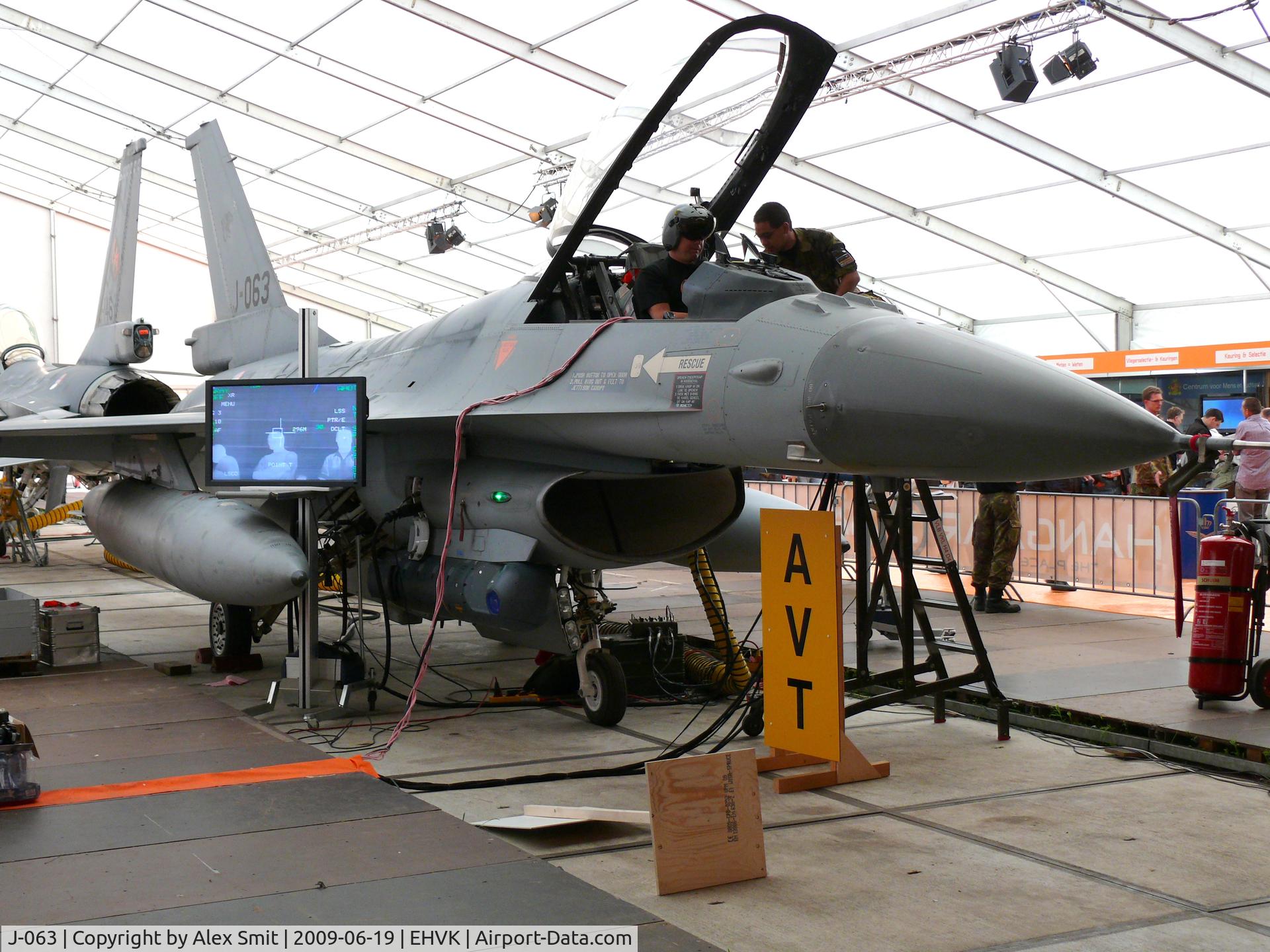 J-063, Fokker F-16AM Fighting Falcon C/N 6D-146, General Dynamics F-16AM Fighting Falcon J-063 Royal Netherlands Air Force