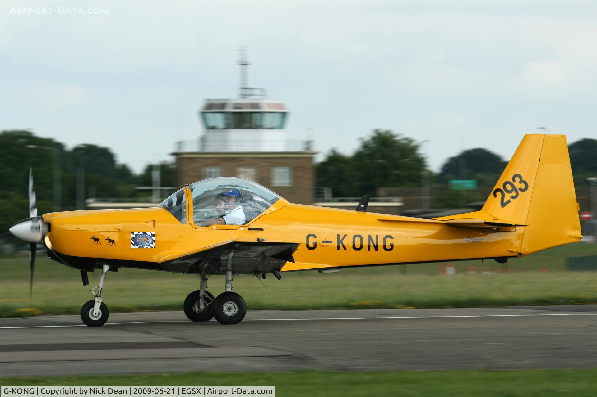 G-KONG, 1987 Slingsby T-67M-200 Firefly C/N 2041, EGSX