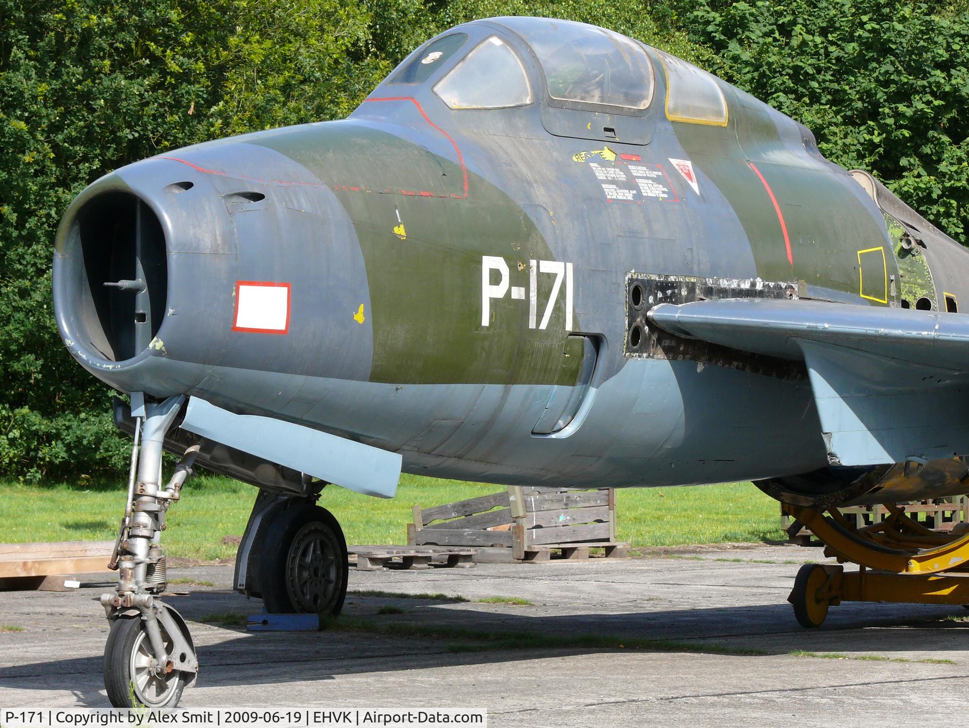 P-171, 1952 Republic F-84F Thunderstreak C/N Not found (P-171), Republic F-84F Thunderstreak 53-6687/P-171 Royal Netherlands Air Force