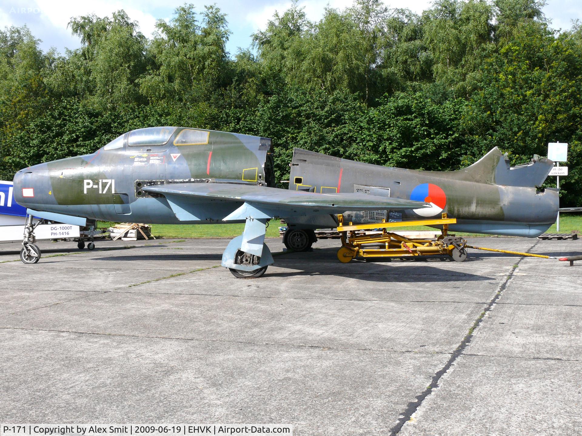 P-171, 1952 Republic F-84F Thunderstreak C/N Not found (P-171), Republic F-84F Thunderstreak 53-6687/P-171 Royal Netherlands Air Force