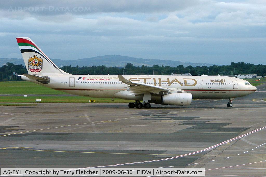 A6-EYI, 2006 Airbus A330-243 C/N 730, Ethiad A330 departs Dublin