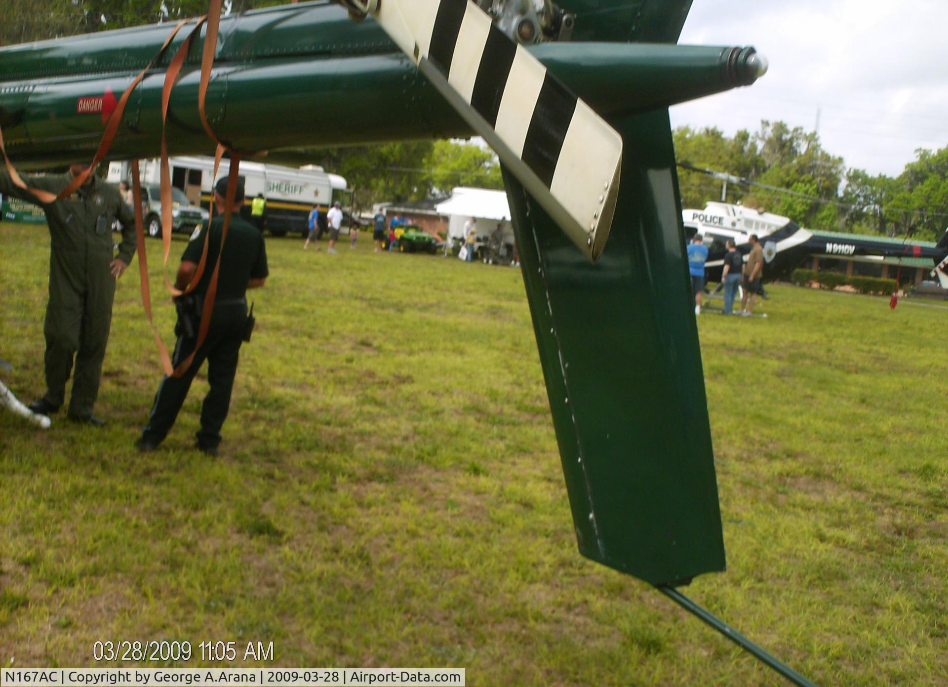 N167AC, Bell OH-58A C/N 70-15620, Lower vertical fin and tailskid