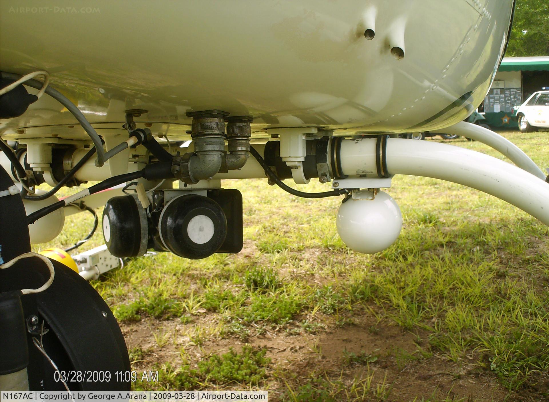 N167AC, Bell OH-58A C/N 70-15620, Police siren and belly details