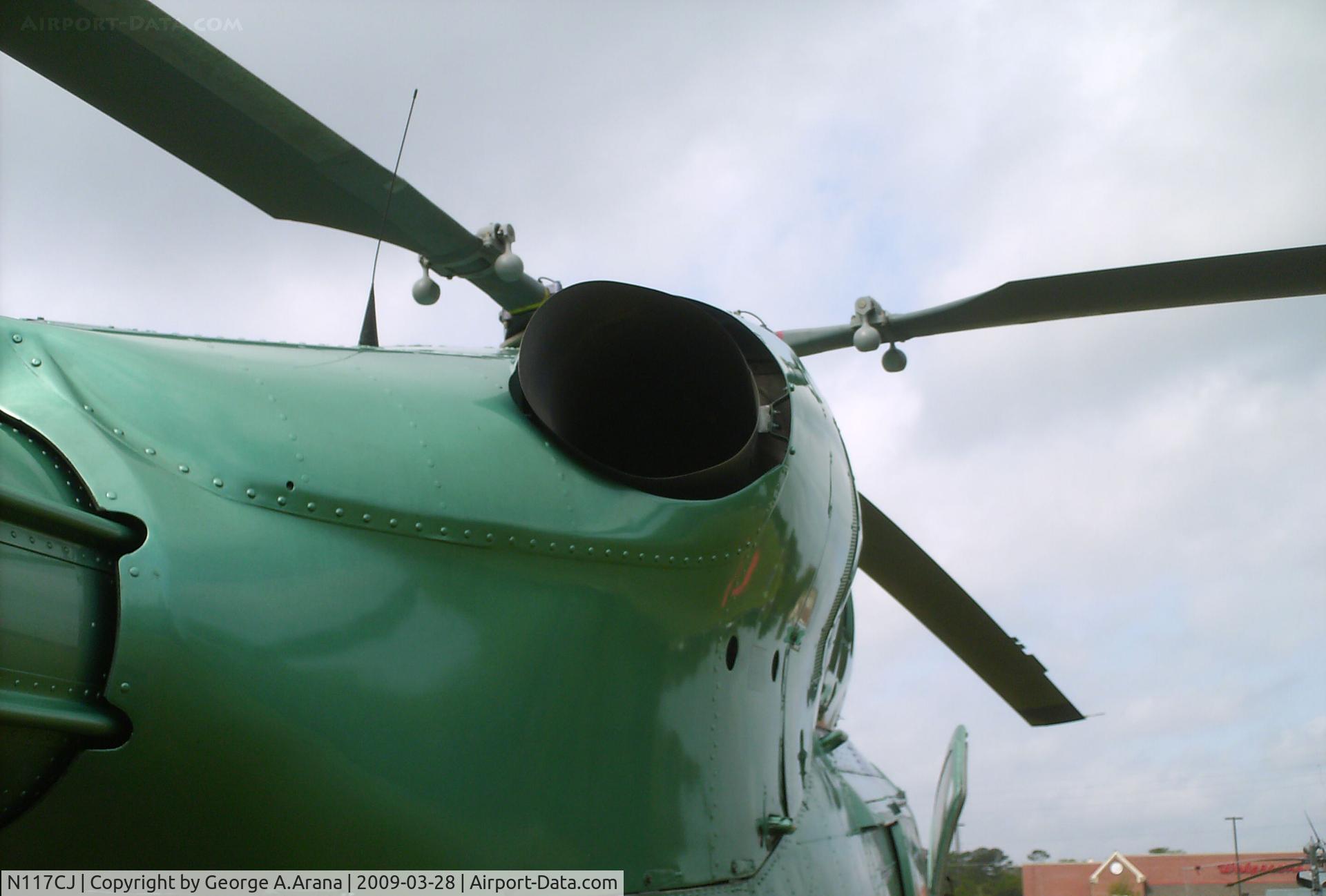 N117CJ, 1984 Eurocopter-Kawasaki BK-117A-3 C/N 7051, Port engine exhaust