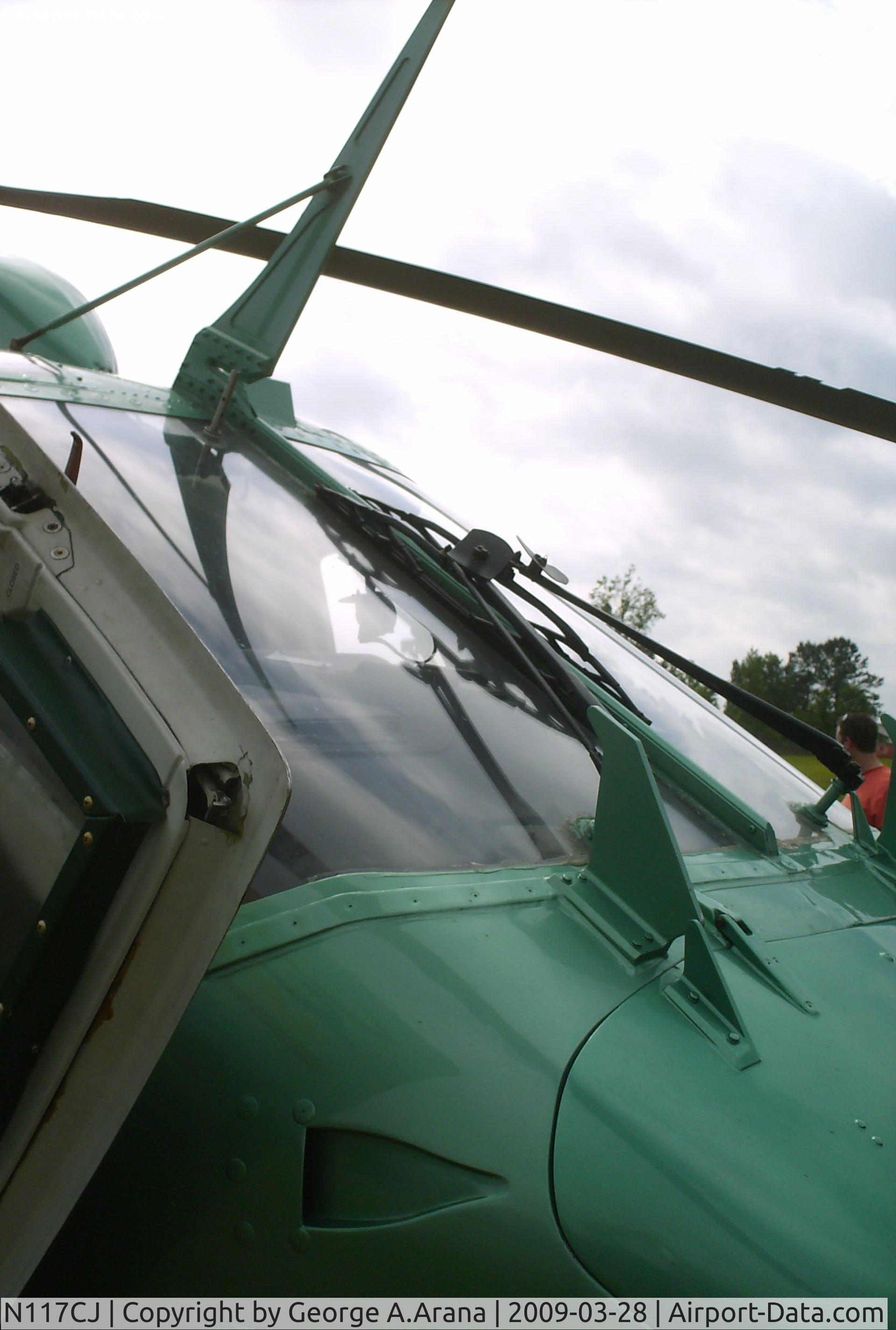 N117CJ, 1984 Eurocopter-Kawasaki BK-117A-3 C/N 7051, Upper wirestrike cutter