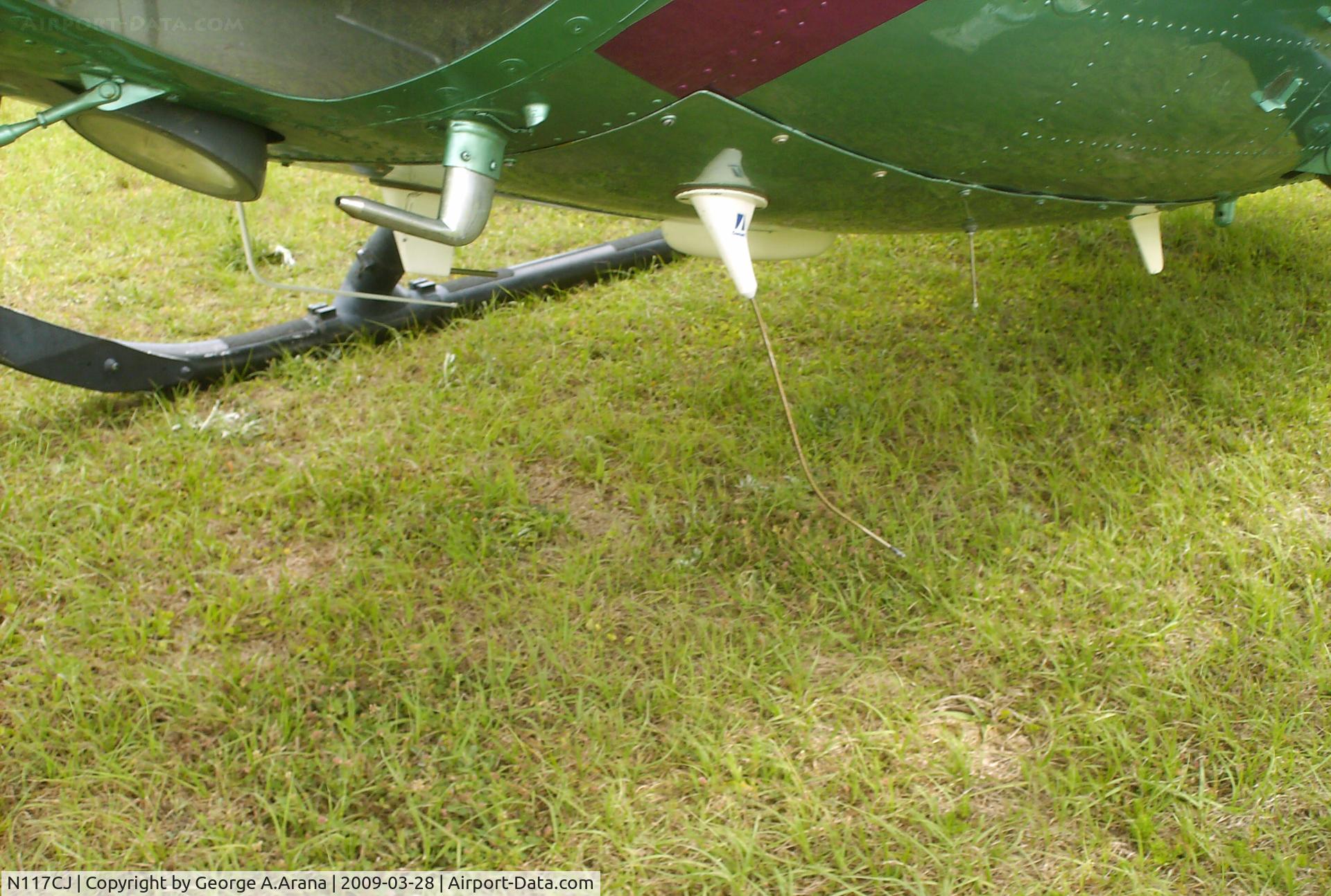 N117CJ, 1984 Eurocopter-Kawasaki BK-117A-3 C/N 7051, Under nose detail