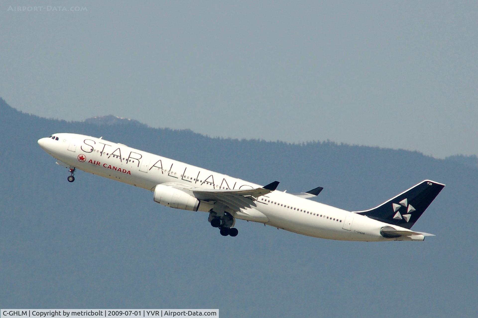 C-GHLM, 2001 Airbus A330-343 C/N 0419, departure from YVR