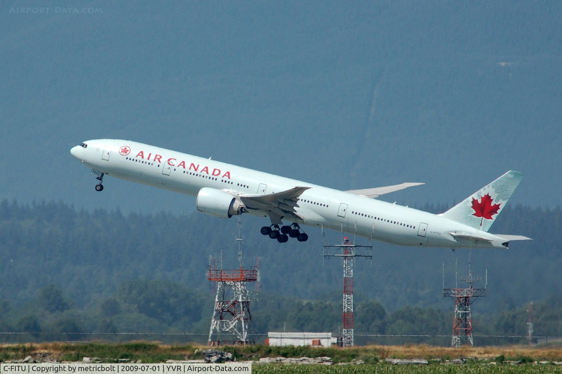 C-FITU, 2007 Boeing 777-333/ER C/N 35254, departure from YVR