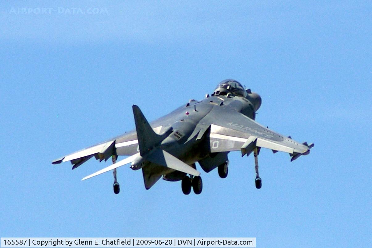 165587, Boeing AV-8B+(R)-27-MC Harrier II Plus C/N B324, Quad Cities Air Show