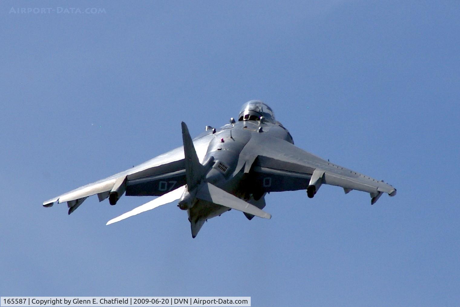 165587, Boeing AV-8B+(R)-27-MC Harrier II Plus C/N B324, Quad Cities Air Show