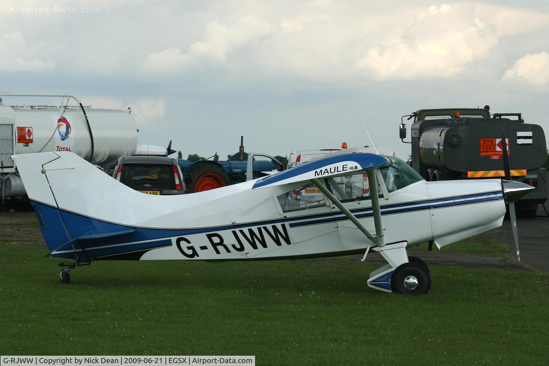 G-RJWW, 1979 Maule M-5-235C Lunar Rocket C/N 7250C, EGSX