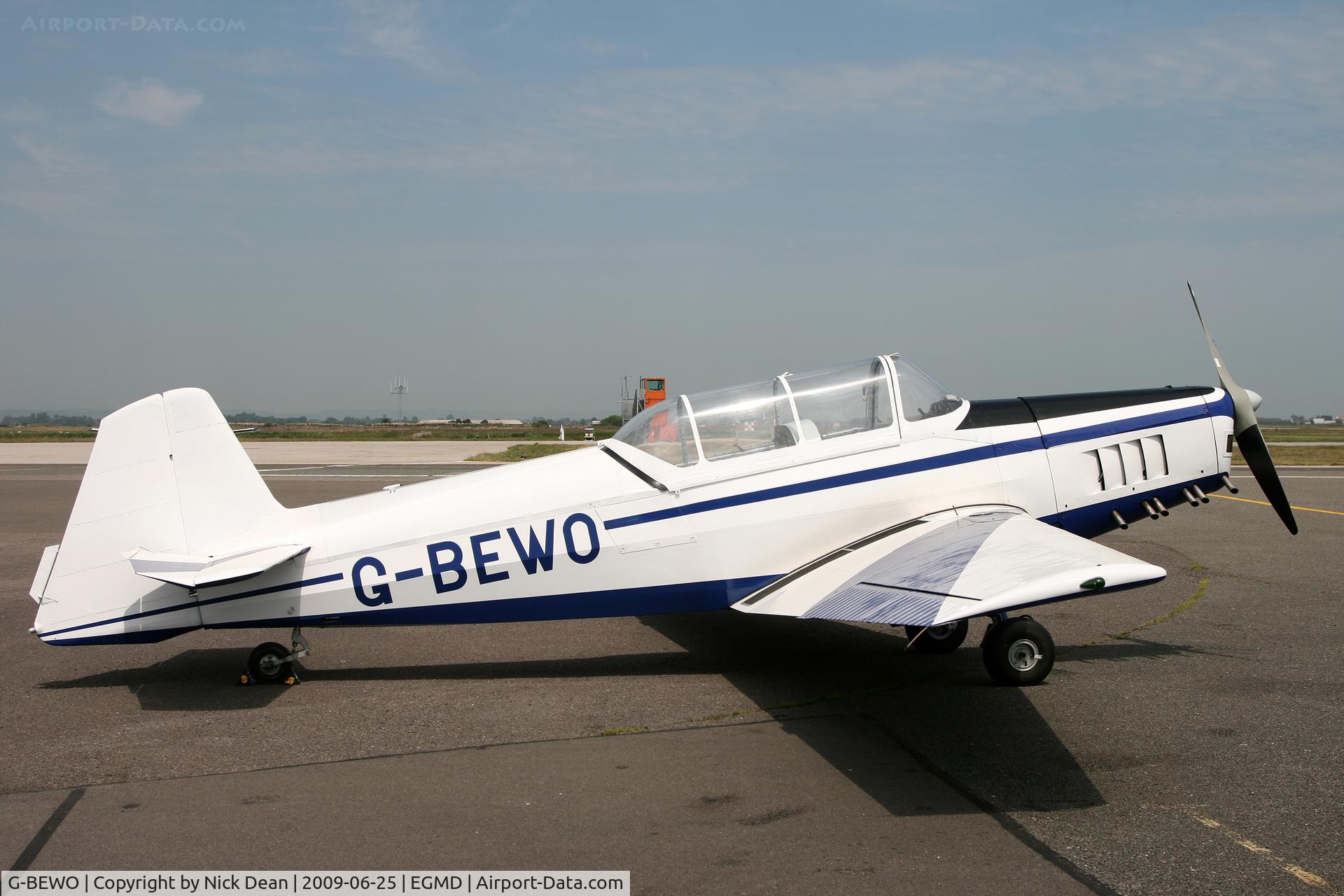 G-BEWO, 1966 Zlin Z-326 Trener Master C/N 915, EGMD