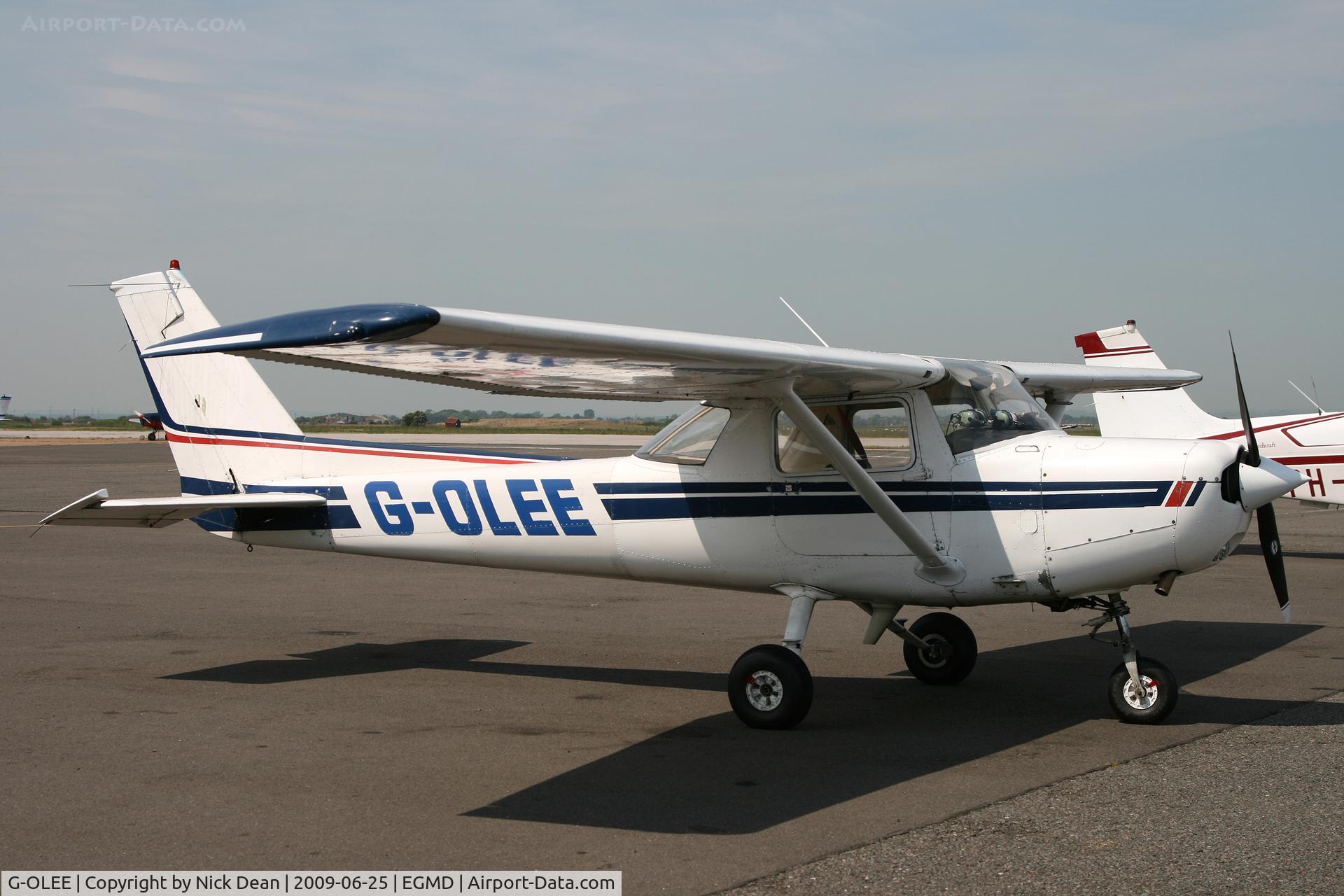 G-OLEE, 1980 Reims F152 C/N 1797, EGMD
