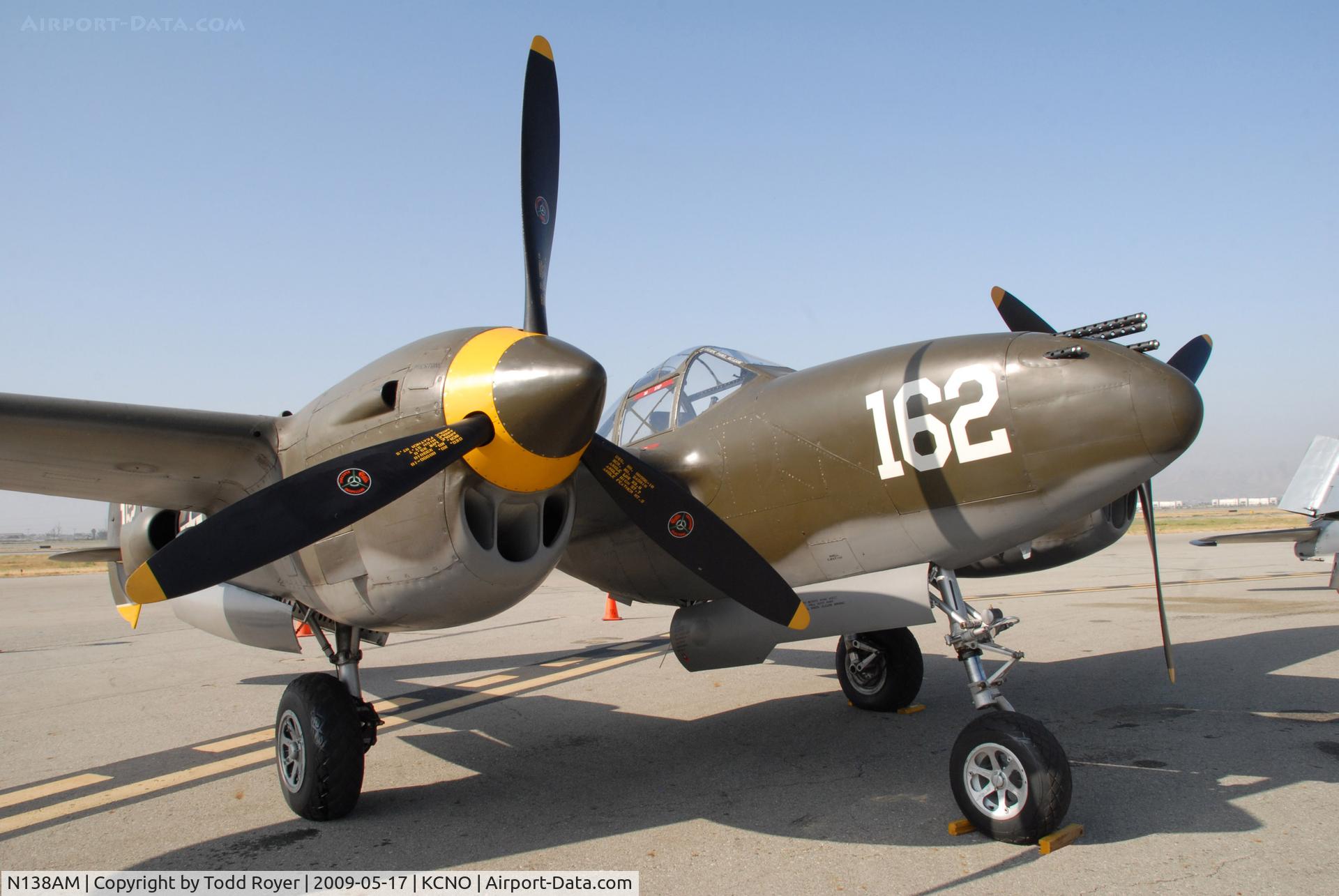 N138AM, 1943 Lockheed P-38J Lightning C/N 44-23314, Chino Airshow 2009