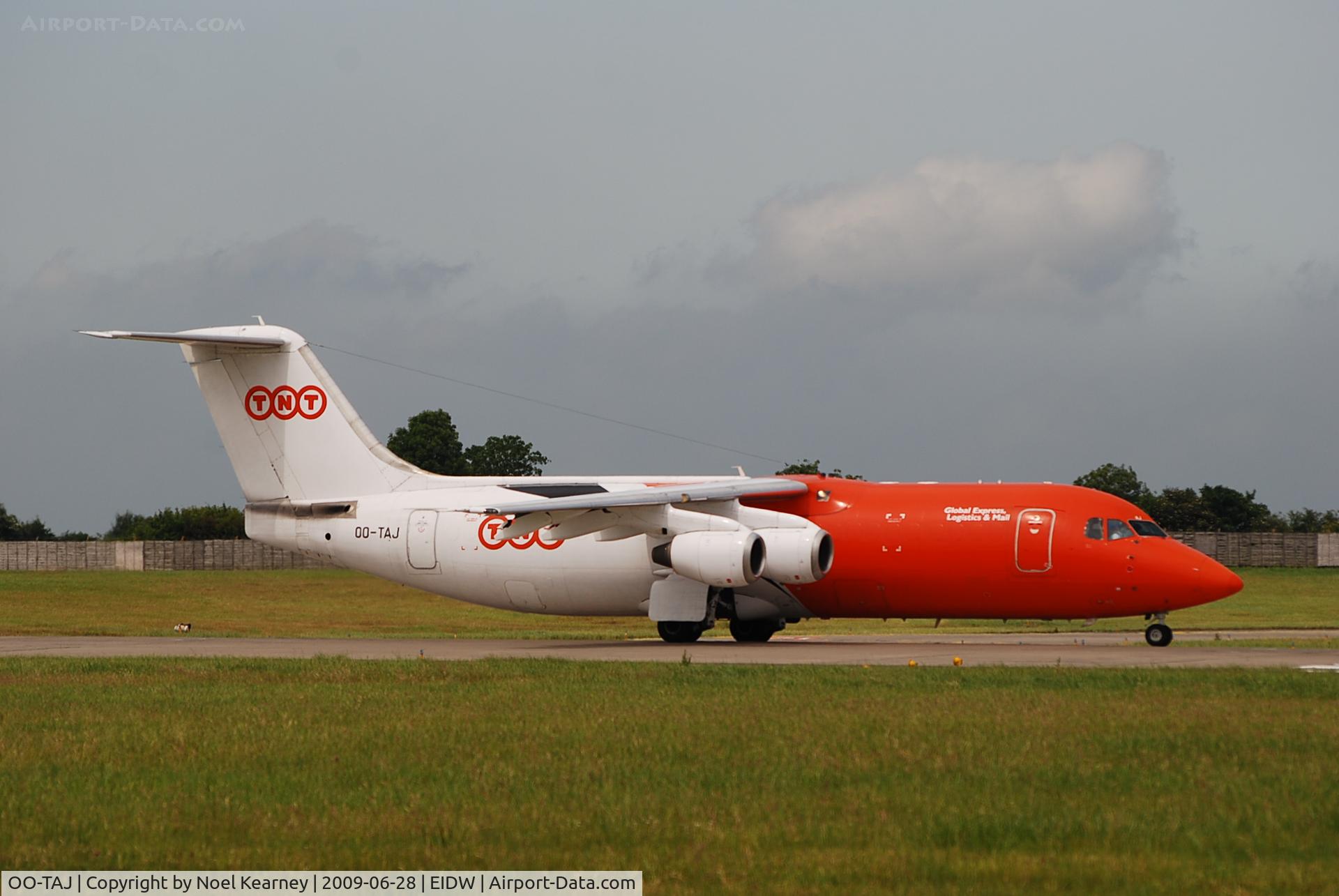 OO-TAJ, 1989 British Aerospace BAe.146-300 C/N E3153, Landing RWY 10