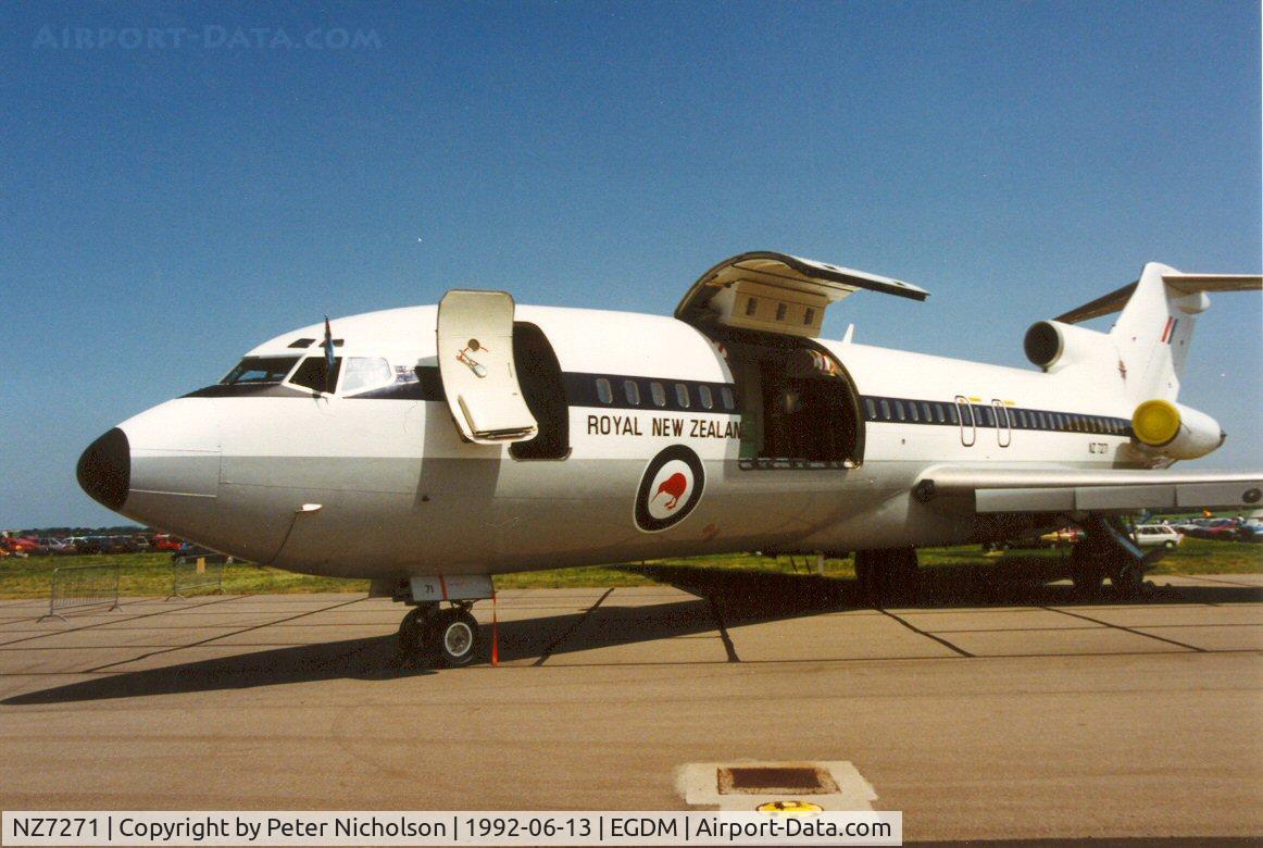 NZ7271, 1968 Boeing 727-100C C/N 19892, Boeing 727-100C, callsign Kiwi 724 of 40 Squadron Royal New Zealand Air Force at the 1992 Air Tattoo Intnl at Boscombe Down.