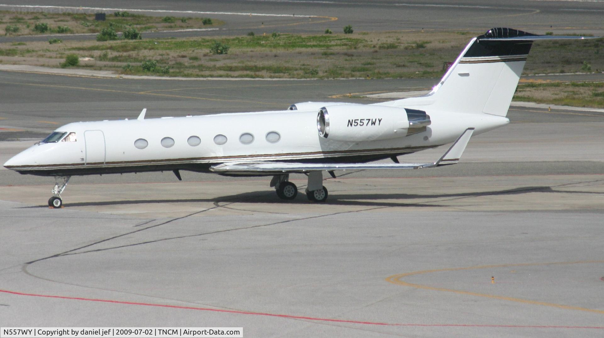 N557WY, 1995 Gulfstream Aerospace G-IV C/N 1276, park at the  tncm ramp
