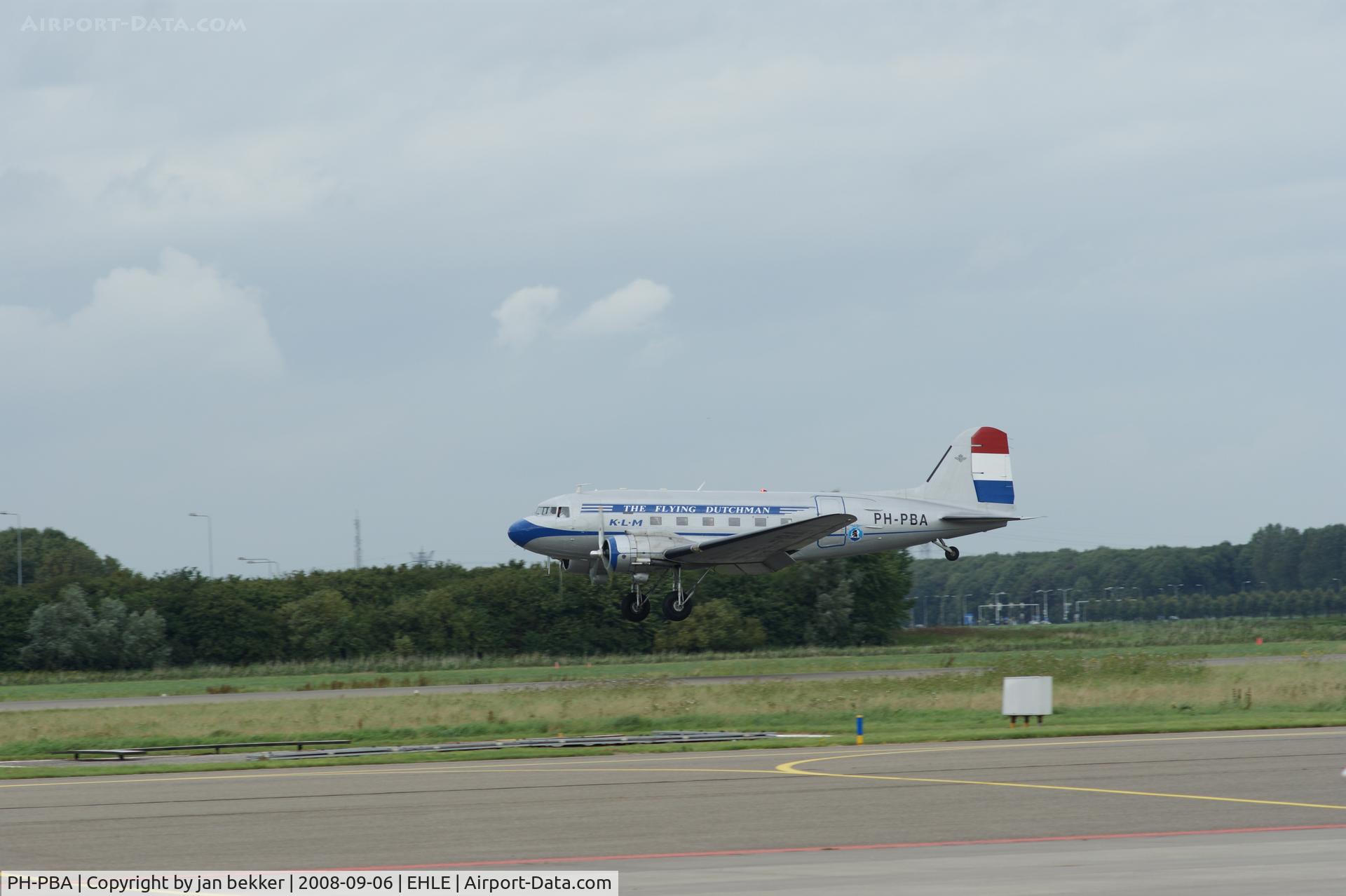 PH-PBA, 1943 Douglas DC-3C-S1C3G (C-47A-75-DL) C/N 19434, Just before touchdown