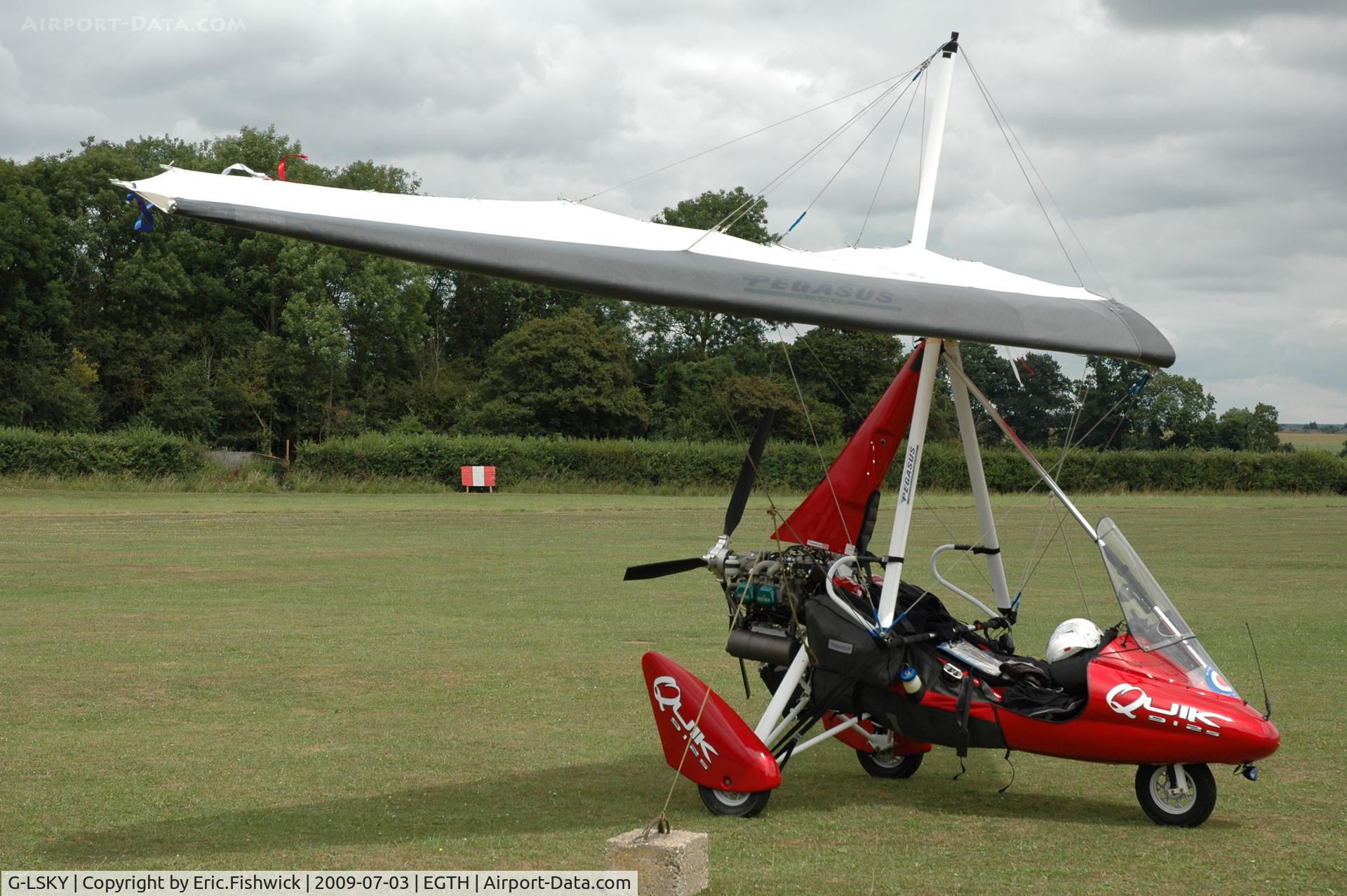 G-LSKY, 2005 P&M Aviation Pegasus Quik C/N 8119, G-LSKY visiting Shuttleworth (Old Warden) Aerodrome.