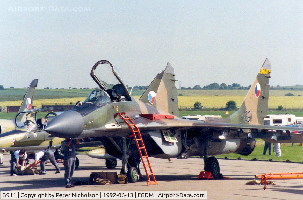 3911, Mikoyan-Gurevich MiG-29AS C/N 2960532039, Fulcrum A of 1 Squadron/11 Wing of the Czech & Slovak Air Force at the 1992 Air Tattoo Intnl at Boscombe Down.