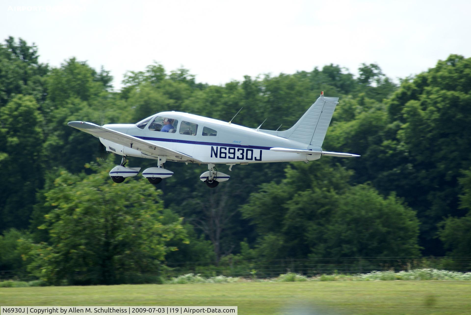 N6930J, 1976 Piper PA-28-181 Archer C/N 28-7690432, 1976 PA-28-181